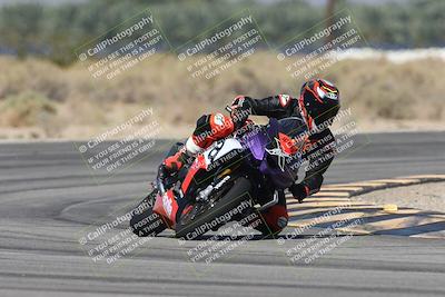 media/Oct-13-2025-Moto Forza (Mon) [[a66d839500]]/3-B Group/Session 3 (Turn 16)/